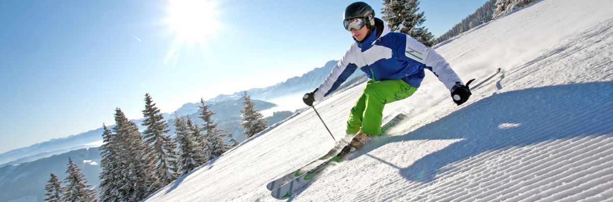 Skifahren im Familienskigebiet in Goldegg oder in der nahe gelegenen Ski amadé mit Einstige im Alpendorf